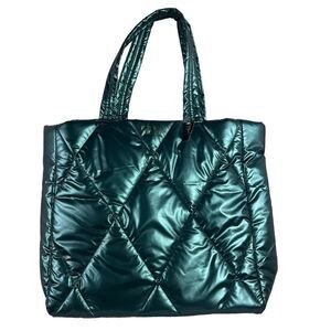 New Victoria’s Secret Puffer Emerald Green Tote Bag Commuter Bag Overnight Gym